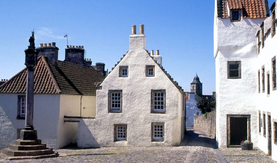 Culross (Cranesmuir in Outlander)