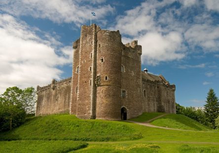 Doune Castle Alamy Scaled Aspect Ratio 444x310