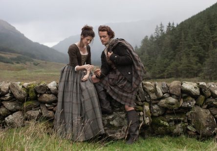 Outlander Aspect Ratio 444x310