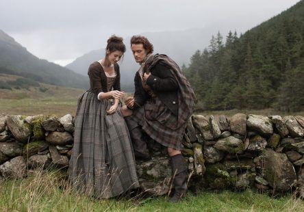 Outlander Aspect Ratio 444x310
