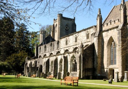 Dunkeld Cathedral Alamy Scaled Aspect Ratio 444 310